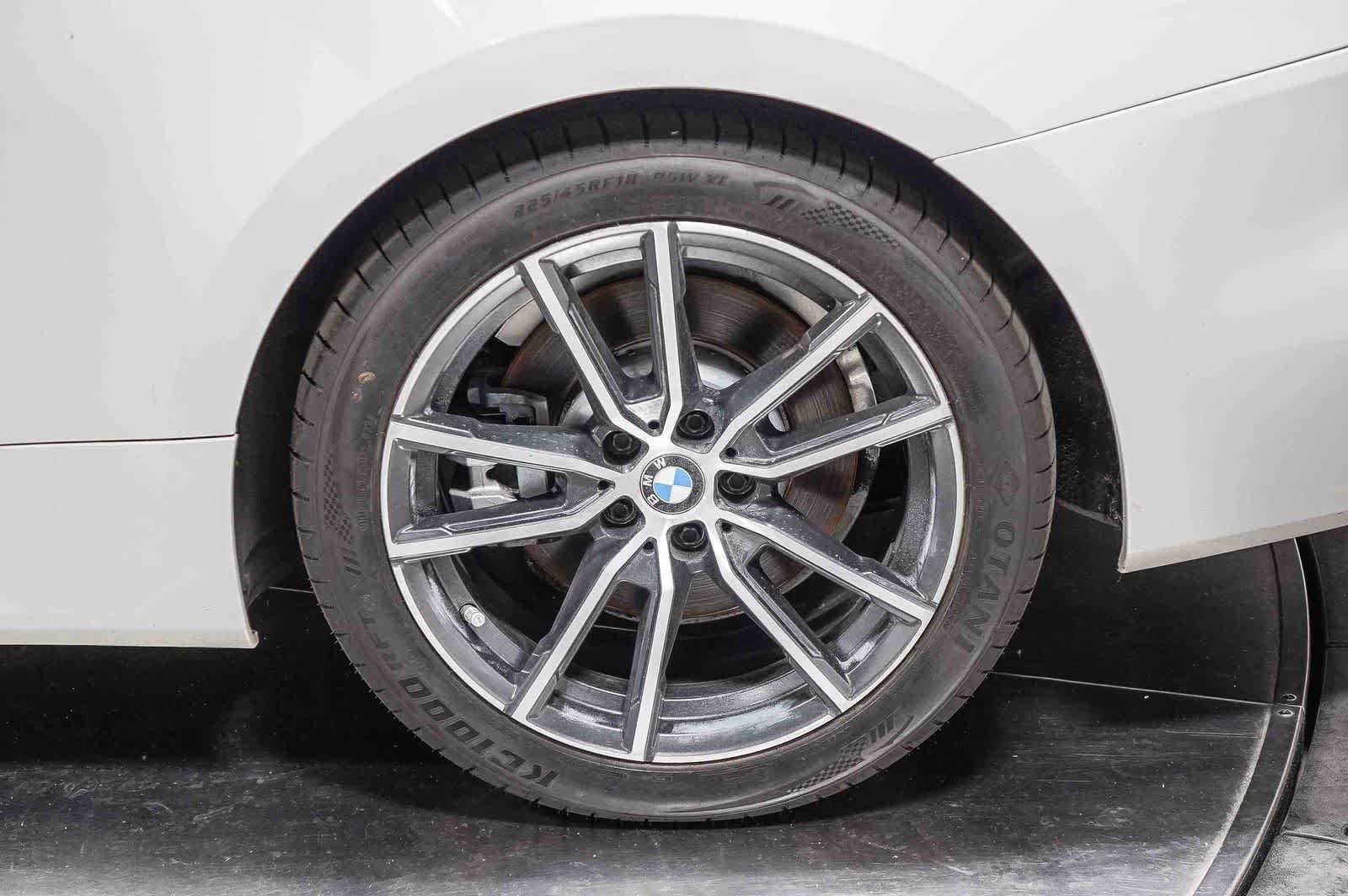 Used 2023 BMW 430i Convertible w/ Convenience Package RWD image 10