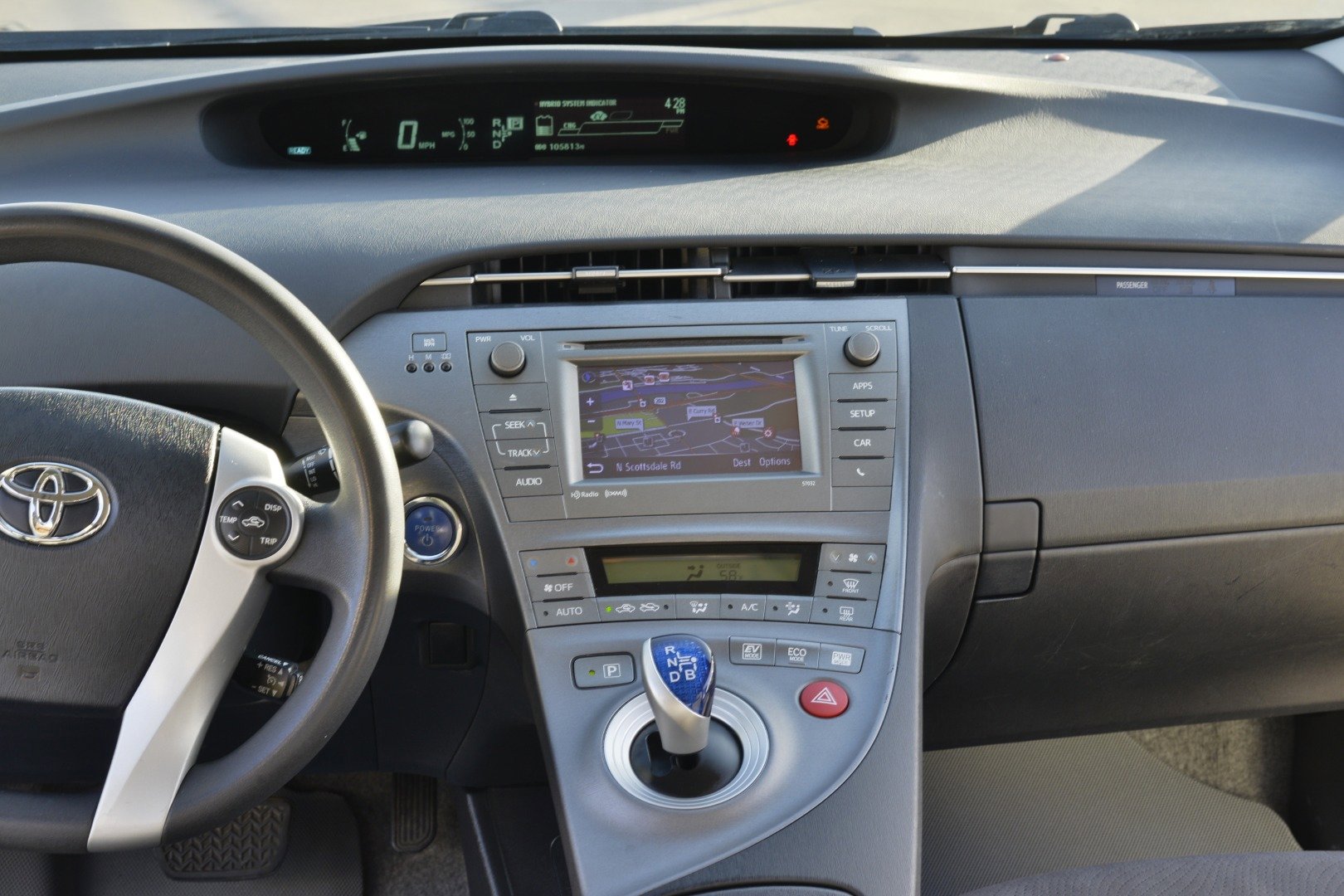 Used 2015 Toyota Prius Three image 10