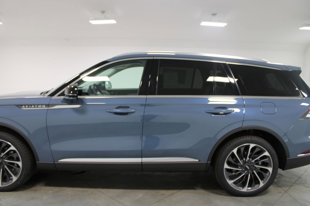New 2026 Lincoln Aviator Reserve image 5
