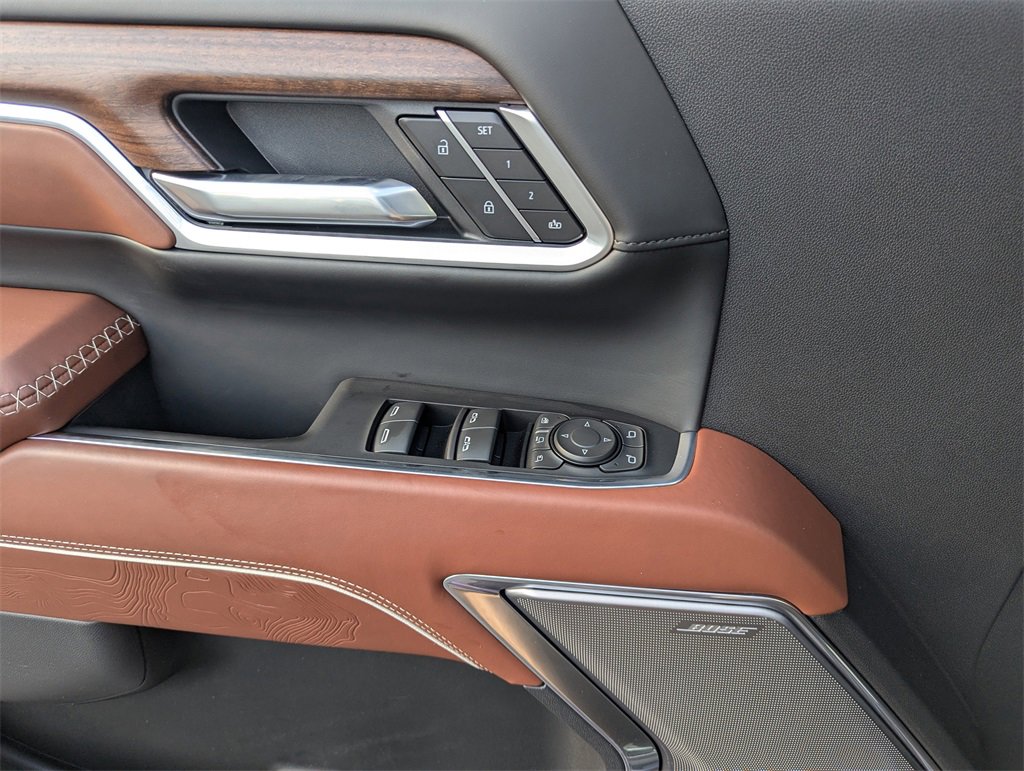 New 2026 GMC Sierra 2500 Denali Ultimate image 17