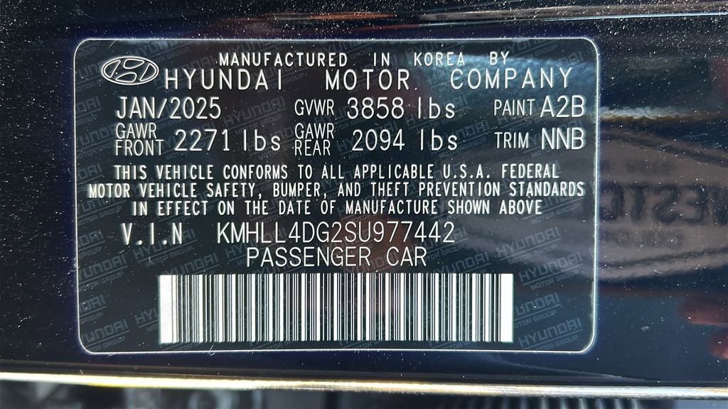 Certified 2025 Hyundai Elantra SE image 29