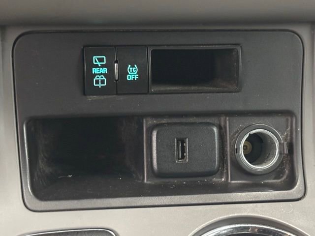 Used 2017 Chevrolet Traverse LS FWD image 28