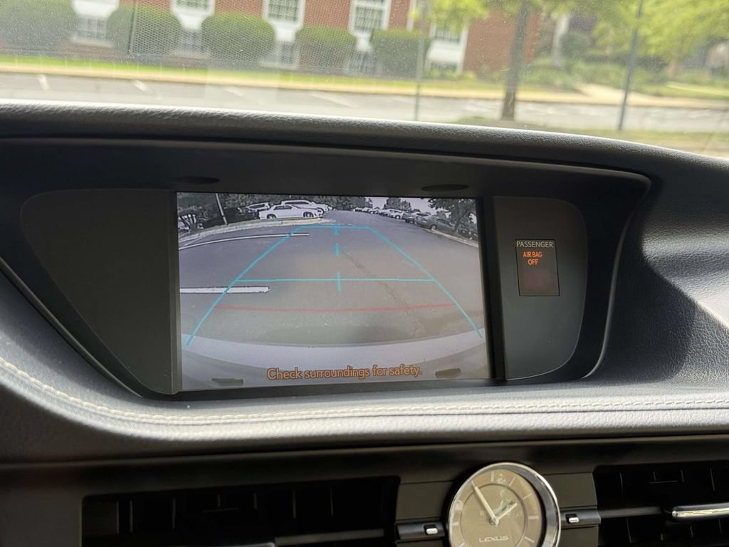 Used 2013 Lexus ES 300h w/ Luxury Pkg FWD image 11