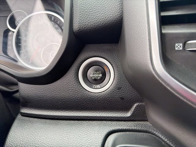 Used 2019 RAM 1500 Big Horn AWD/4WD image 24