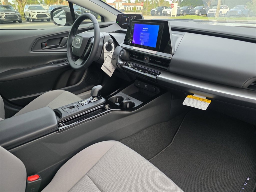 New 2026 Toyota Prius LE image 13