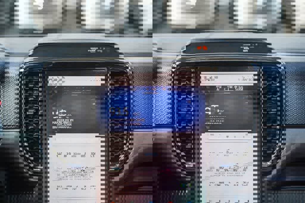 New 2024 Ford Ranger XLT w/ Equipment Group 301A High image 14