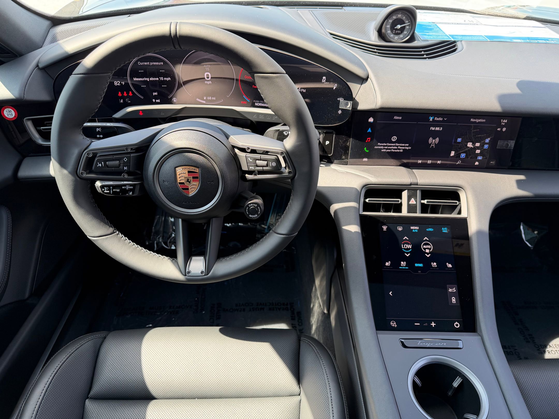 New 2026 Porsche Taycan 4S image 23