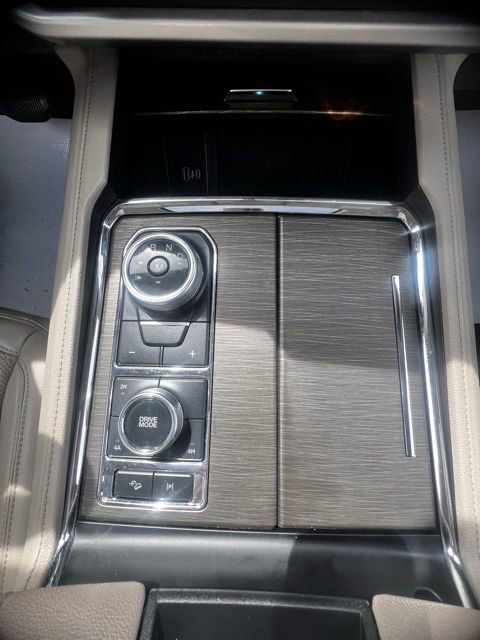 Used 2022 Ford Expedition Max Limited image 20