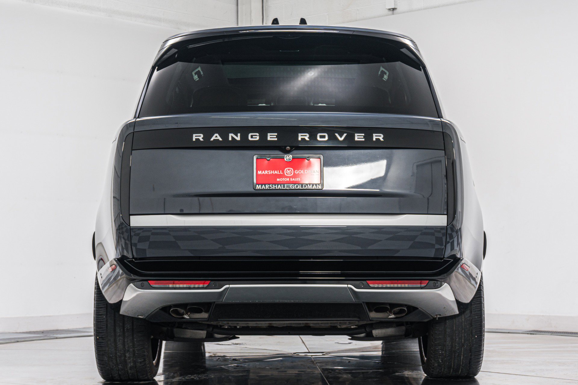 Used 2024 Land Rover Range Rover Long Wheelbase Autobiography AWD/4WD image 8