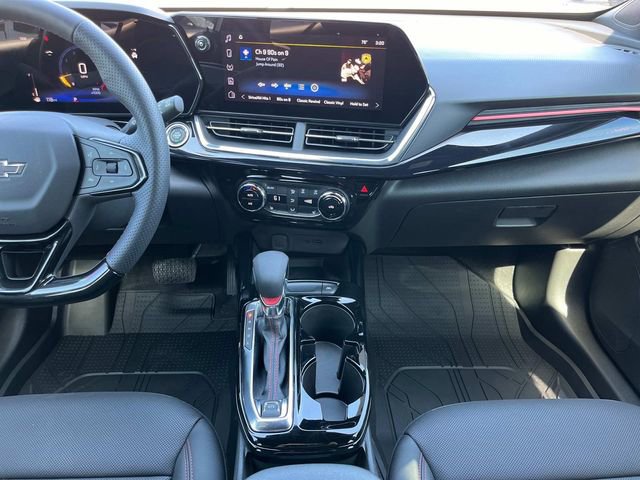 Certified 2026 Chevrolet Trax RS w/ Sunroof Package image 17