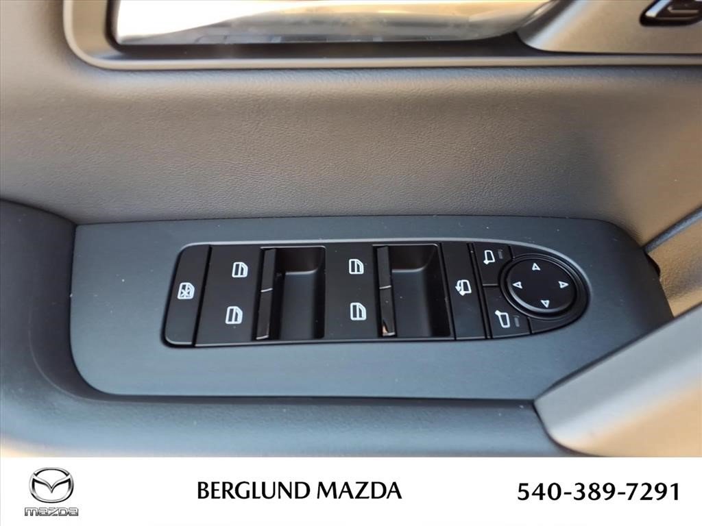 New 2026 MAZDA CX-5 Preferred AWD/4WD image 11