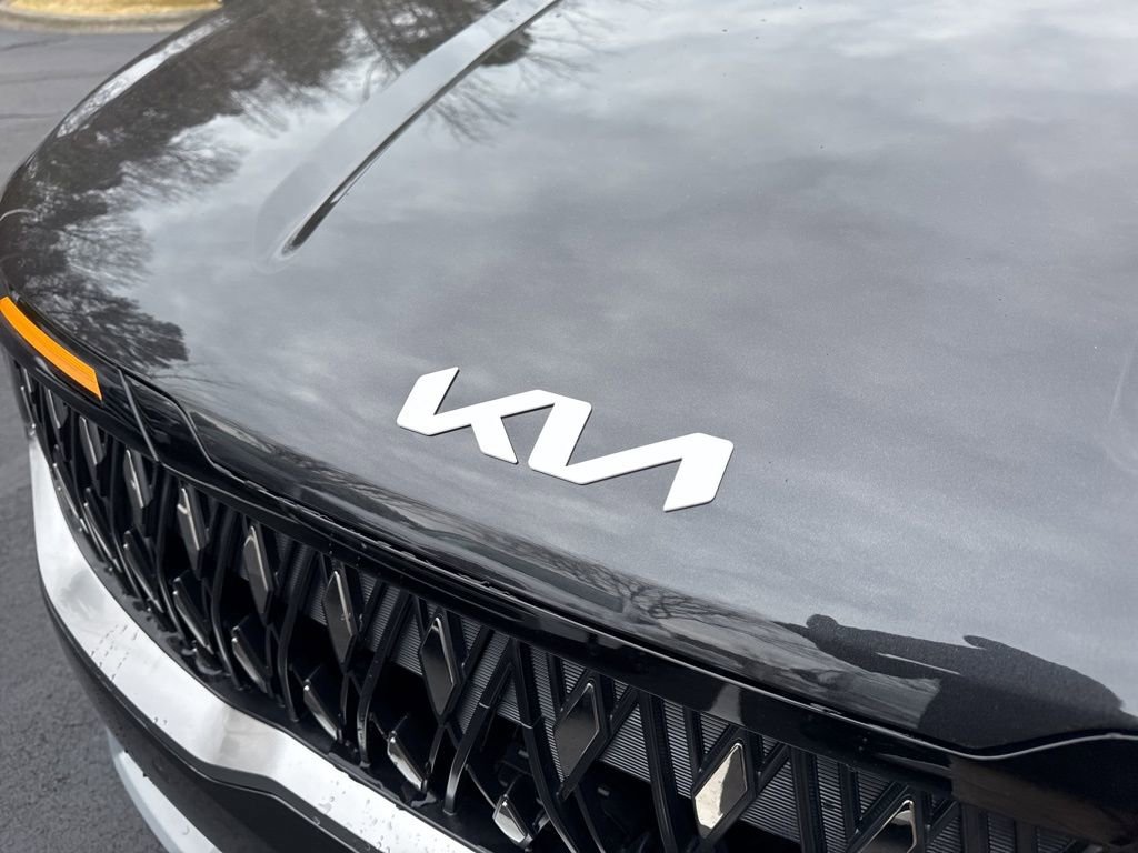New 2026 Kia Carnival LXS image 16