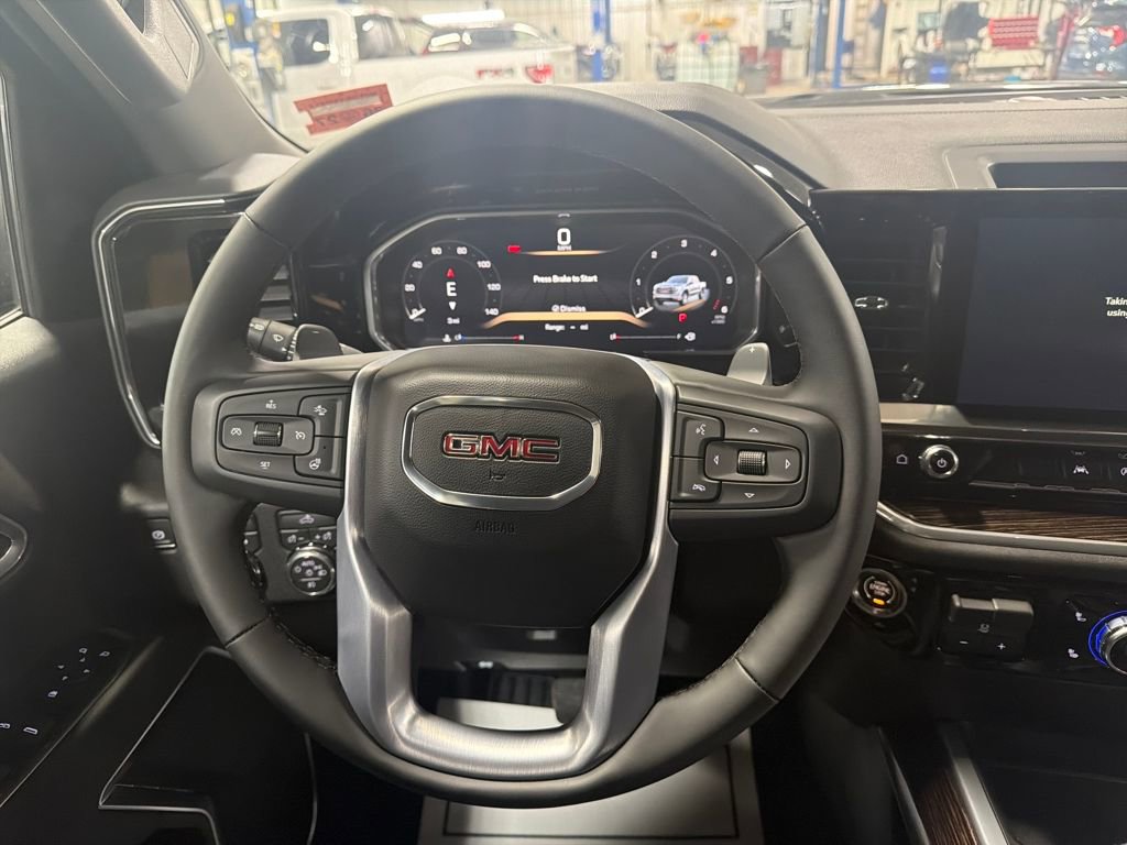 New 2026 GMC Sierra 1500 Elevation image 17