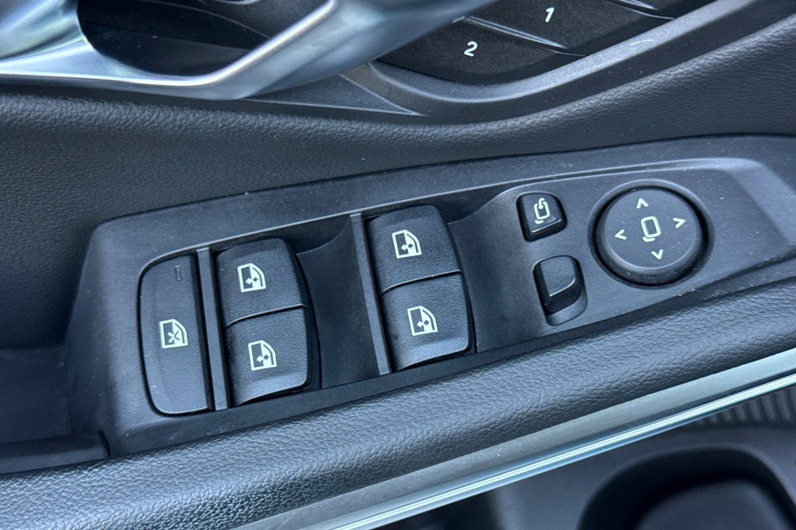 Certified 2023 BMW 330e w/ Convenience Package image 13