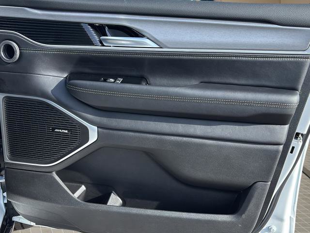 New 2026 Jeep Grand Wagoneer Limited w/ Rear Seat Video Group I image 37