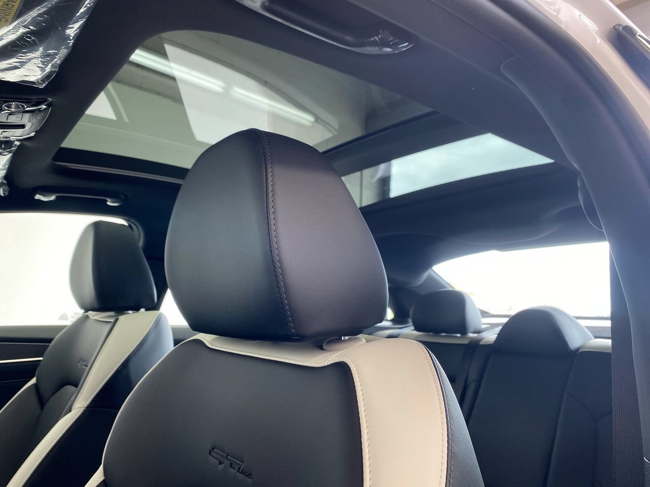 New 2026 Kia K5 GT-Line w/ GT-Line Premium Package FWD image 19
