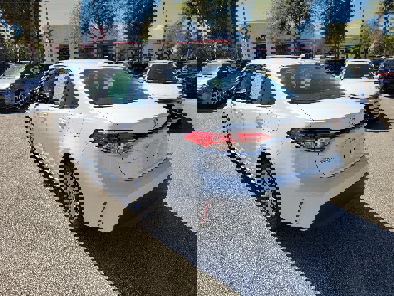 Used 2024 Toyota Corolla LE image 4