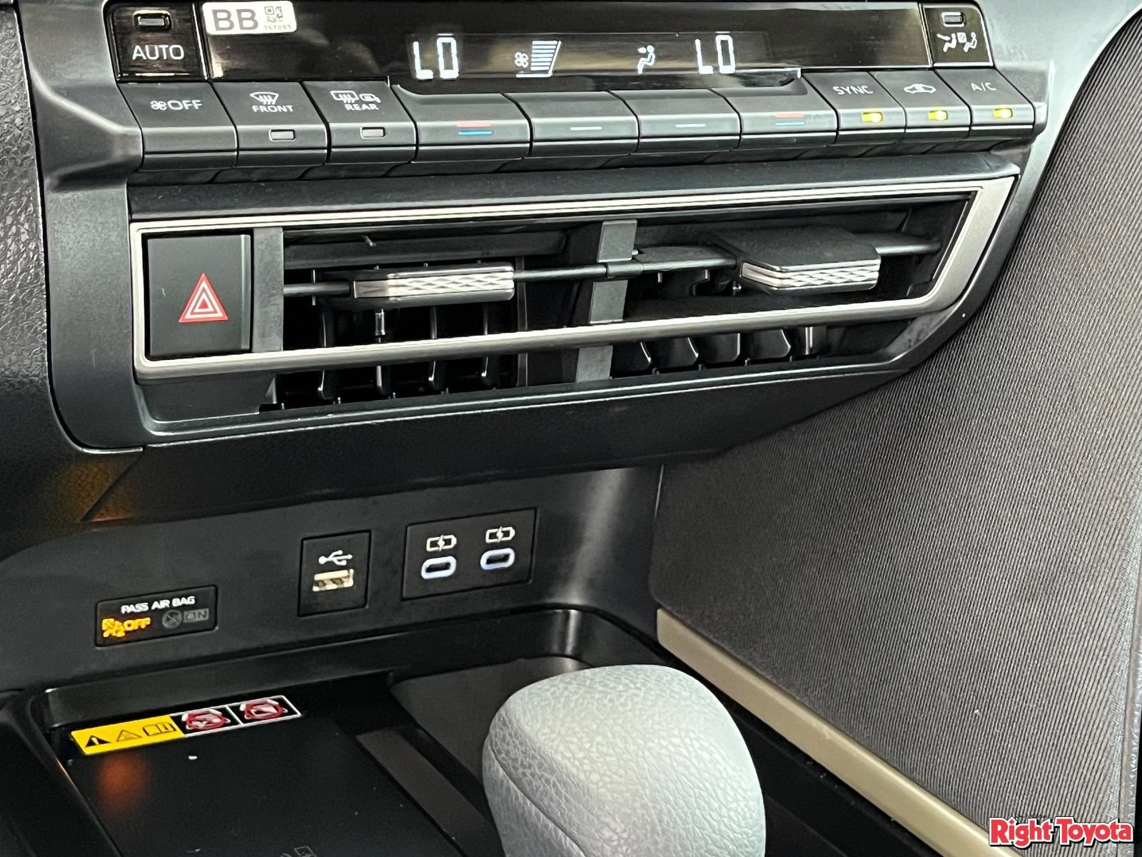 Used 2026 Toyota Camry LE FWD image 29