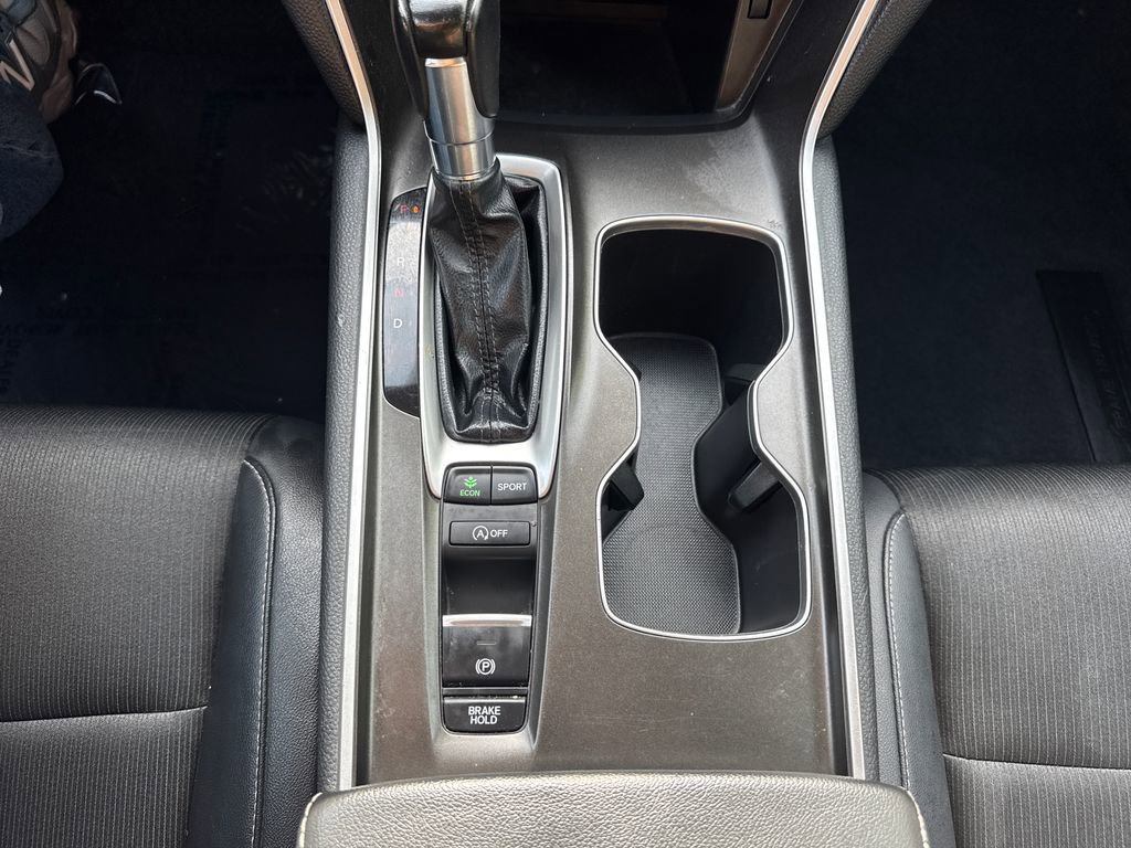 Used 2022 Honda Accord Sport image 22
