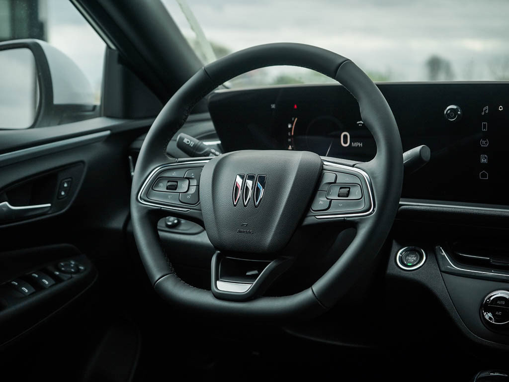 New 2026 Buick Envista Sport Touring w/ Convenience I Package FWD image 15