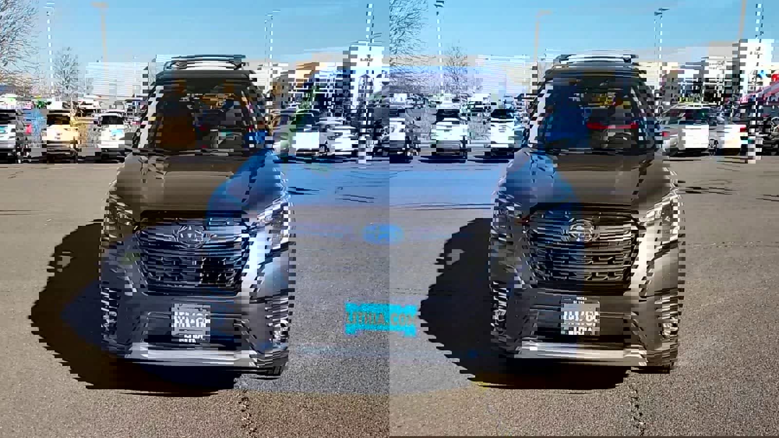 Used 2023 Subaru Forester Touring image 3