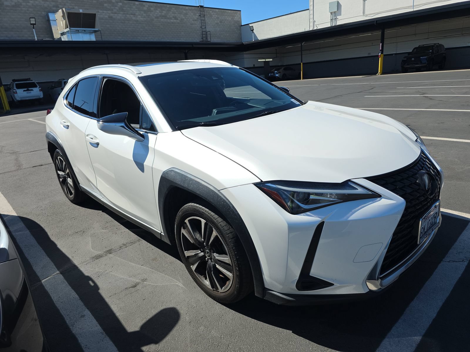 Used 2019 Lexus UX 200 w/ Premium Package FWD image 5