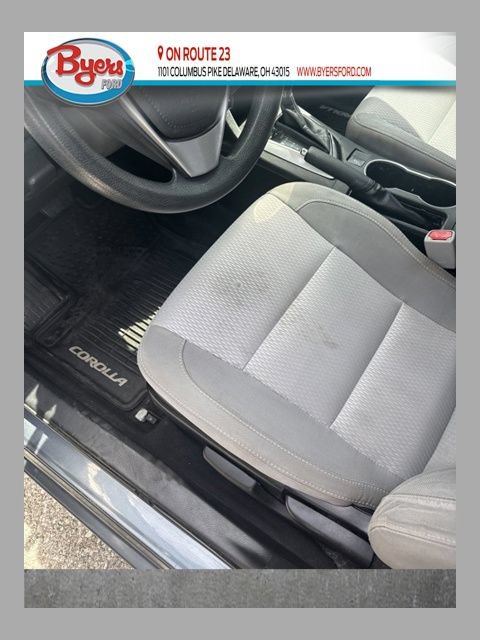 Used 2014 Toyota Corolla LE FWD image 1
