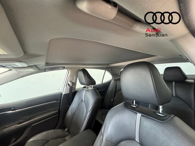 Used 2021 Toyota Camry XSE FWD image 11