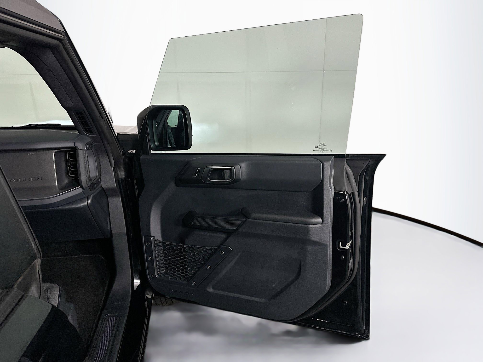 Used 2025 Ford Bronco Big Bend image 31