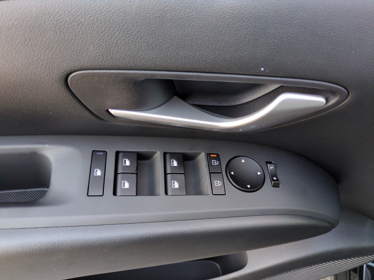 New 2026 Hyundai Santa Cruz SEL AWD/4WD image 12