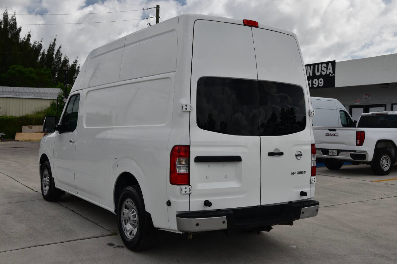 Used 2012 Nissan NV 2500 SV image 5