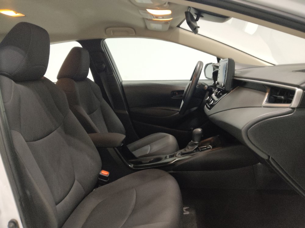 Used 2022 Toyota Corolla LE FWD image 21
