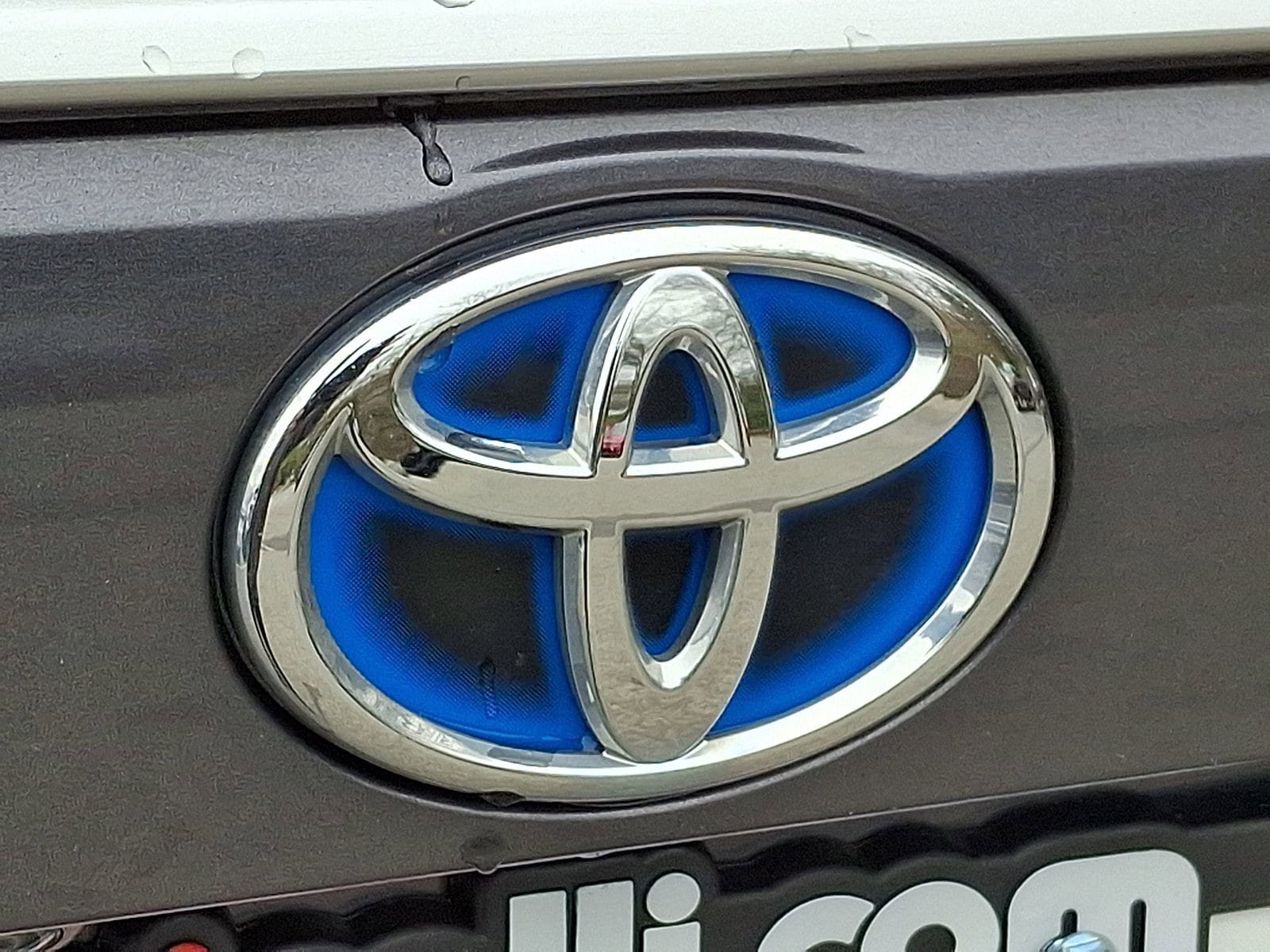 Used 2020 Toyota RAV4 Limited w/ Carpet Mat Package AWD/4WD image 30