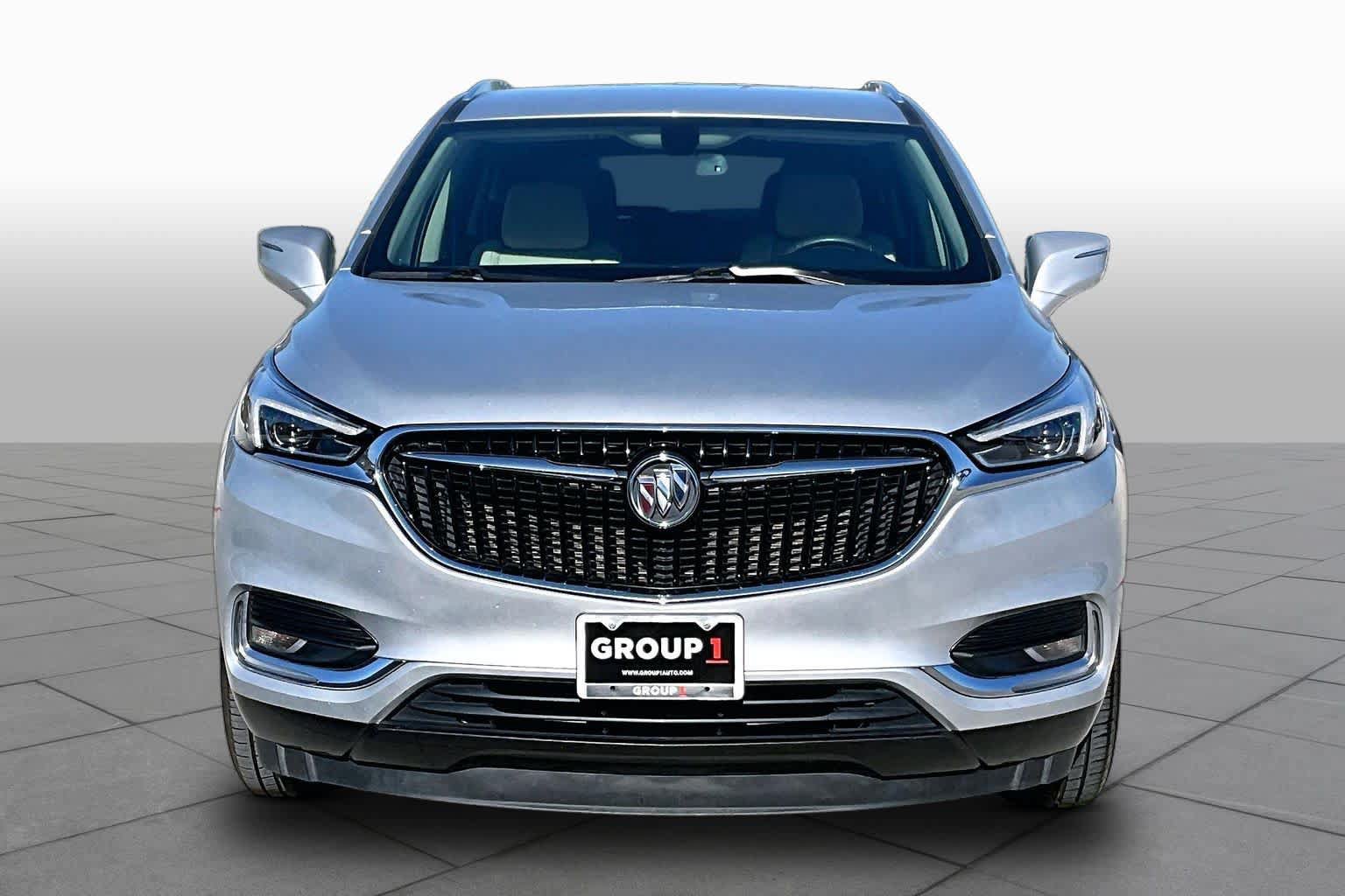 Used 2020 Buick Enclave Essence FWD image 4