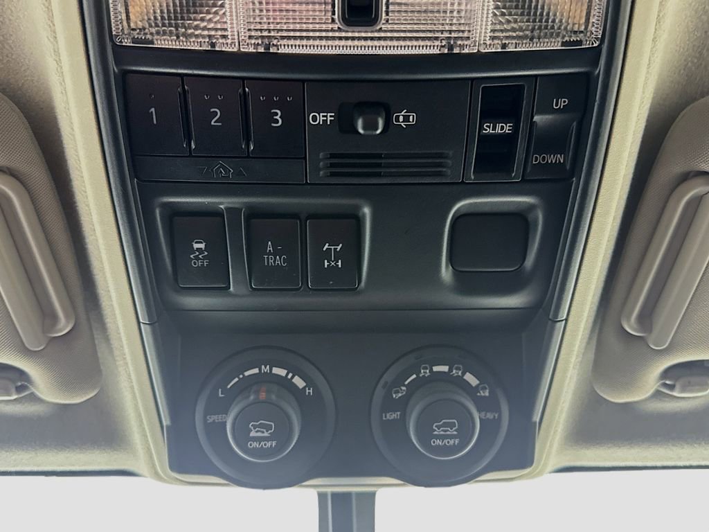 Used 2019 Toyota 4Runner TRD Off-Road Premium image 13