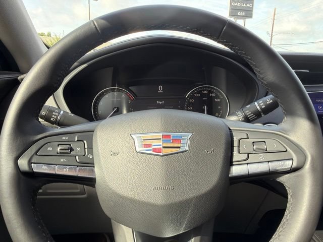 Used 2021 Cadillac XT4 Luxury FWD image 17