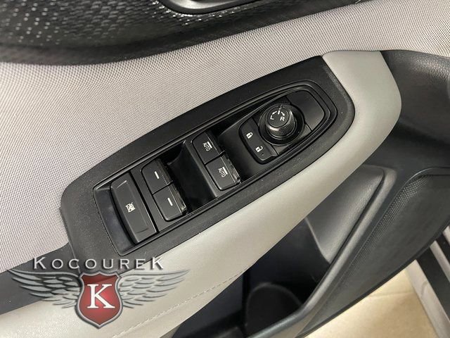 Used 2020 Subaru Legacy image 19