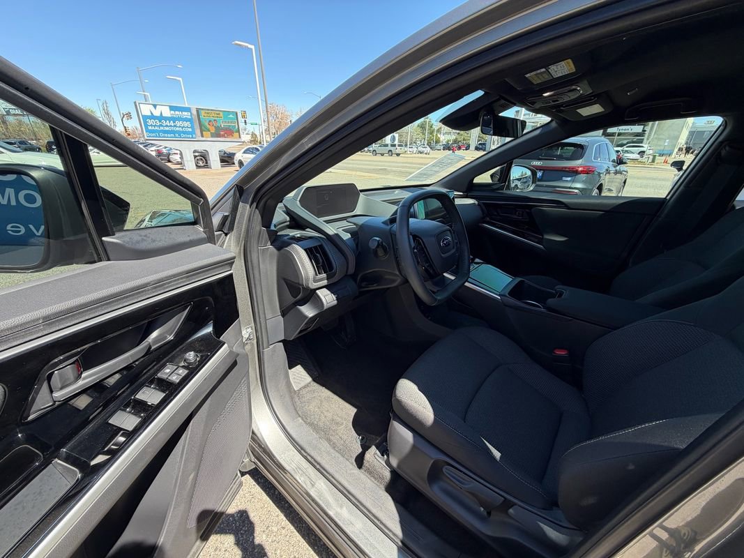 Used 2025 Subaru Solterra Premium AWD/4WD image 16