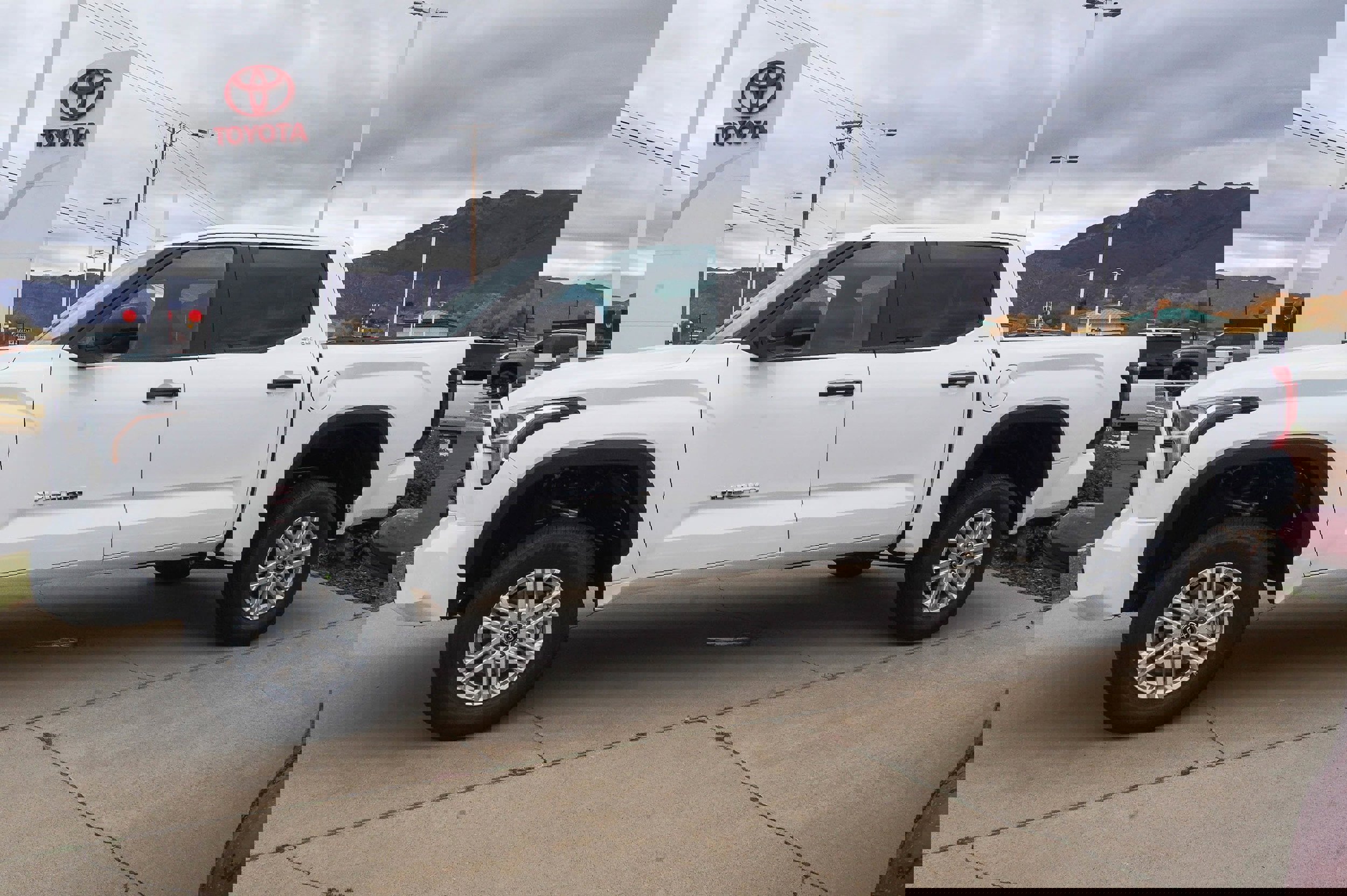 New 2026 Toyota Tundra SR5 image 5