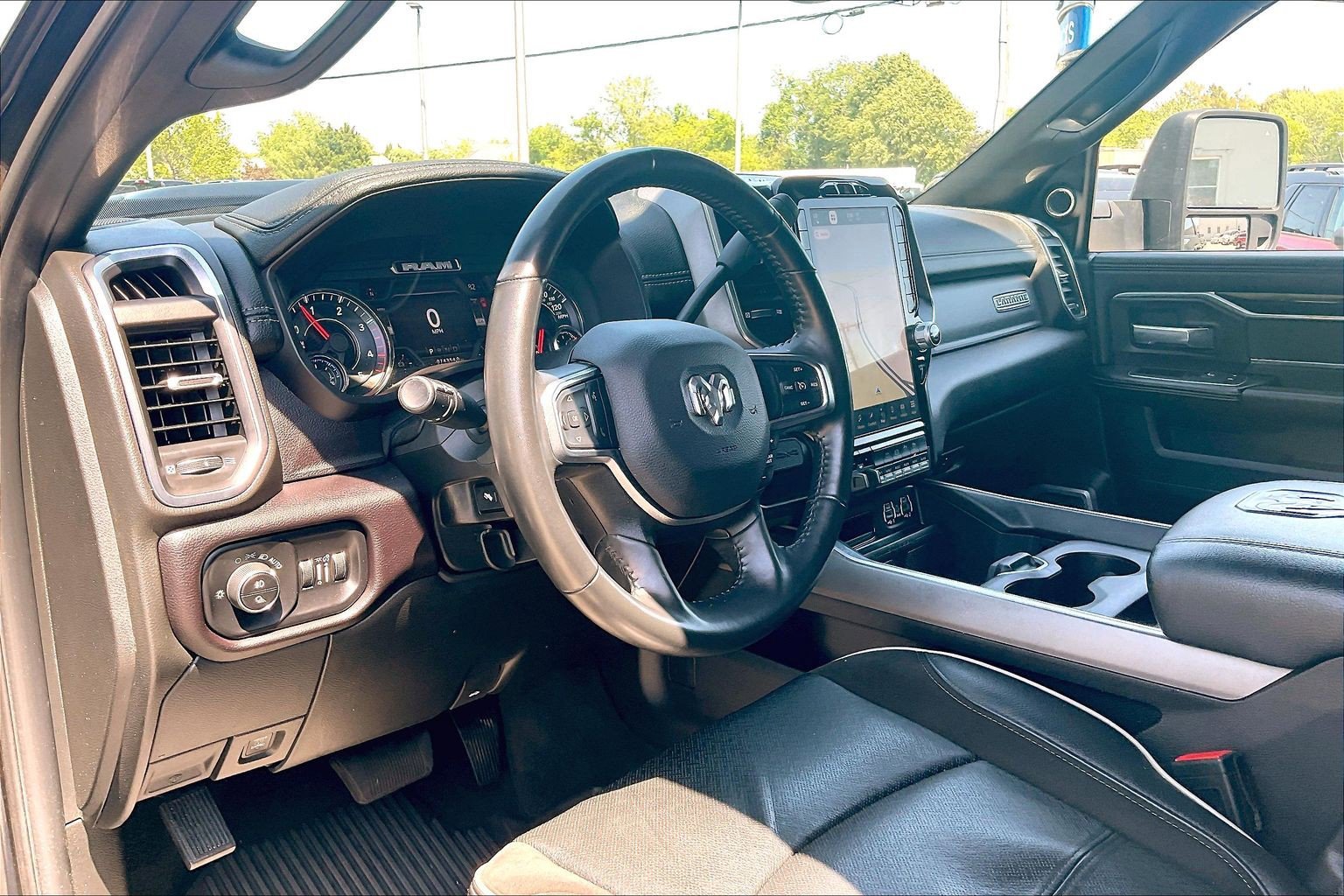 Used 2023 RAM 2500 Laramie AWD/4WD image 12