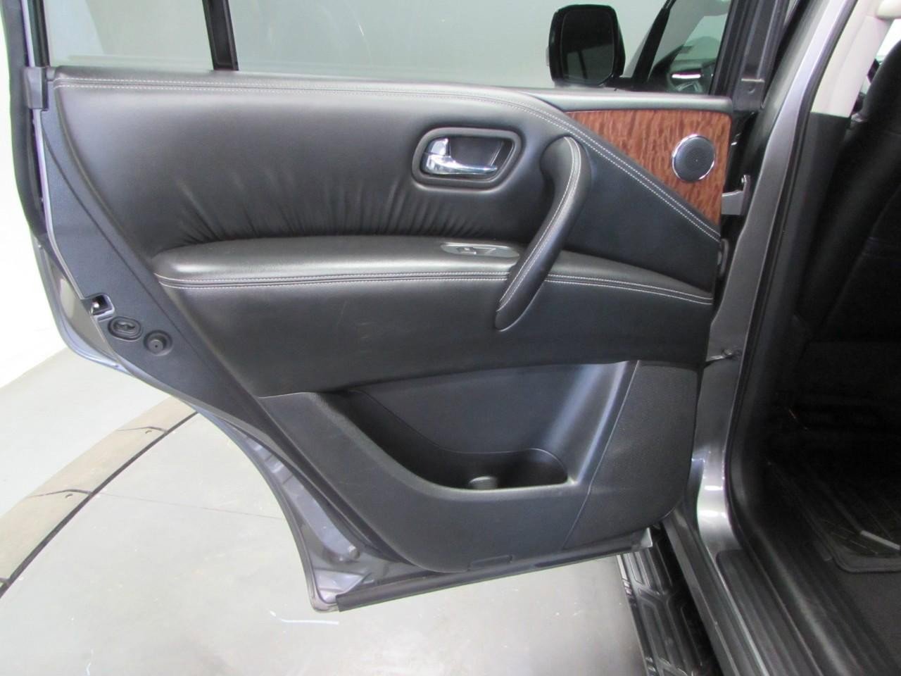 Used 2019 Nissan Armada SL w/ Premium Package image 14