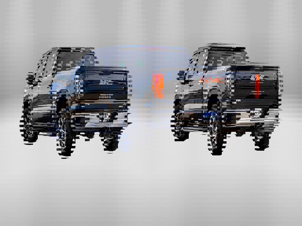 Used 2025 GMC Sierra 1500 SLT w/ SLT Premium Package image 14