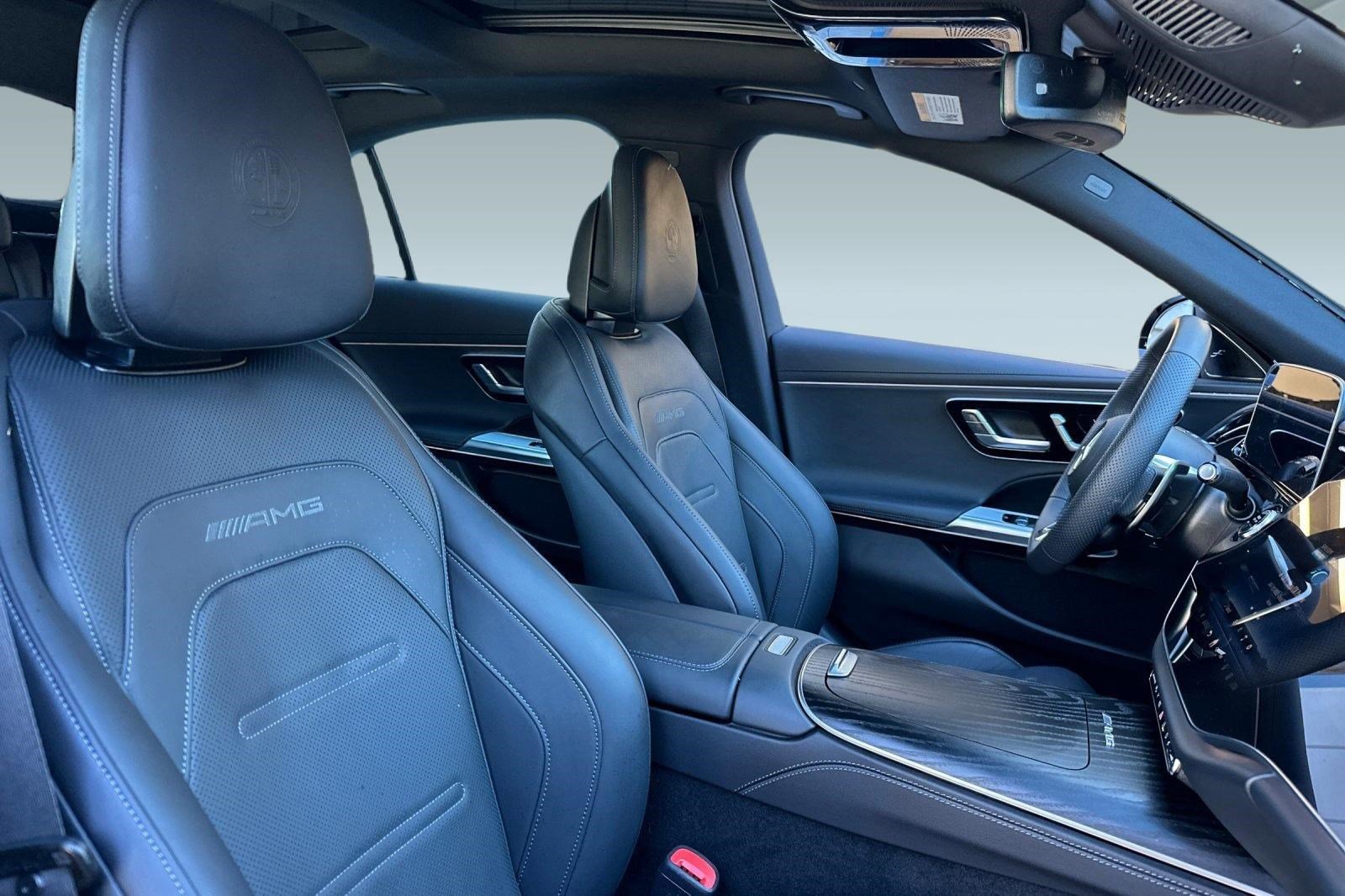 Used 2025 Mercedes-Benz E 53 AMG e 4MATIC Sedan image 16