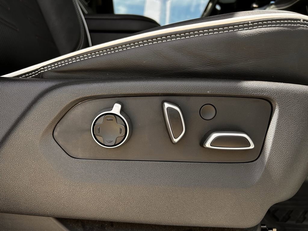 Used 2023 GMC Sierra 1500 AT4X w/ AT4X AEV Edition image 32