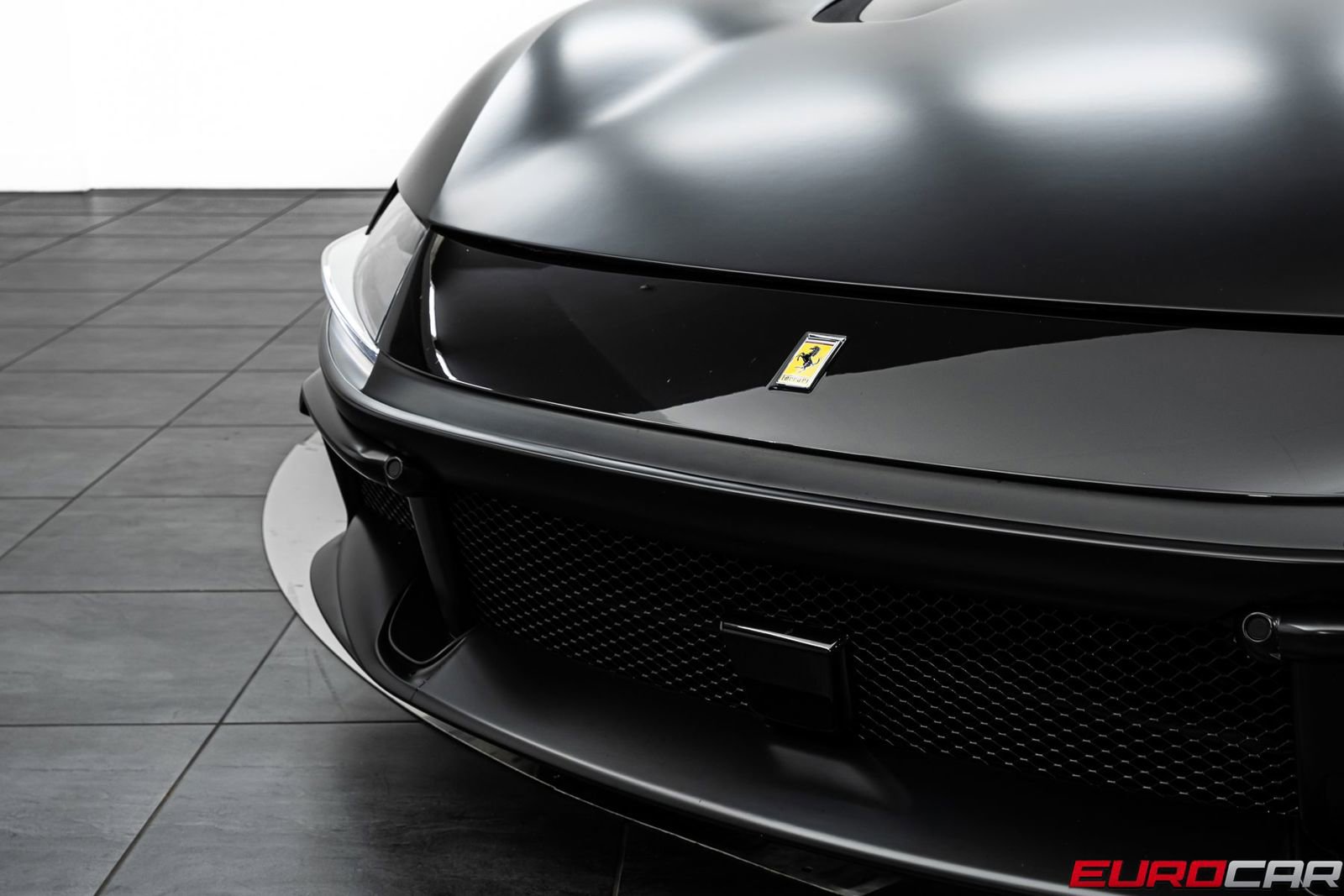 Used 2025 Ferrari 12Cilindri image 11