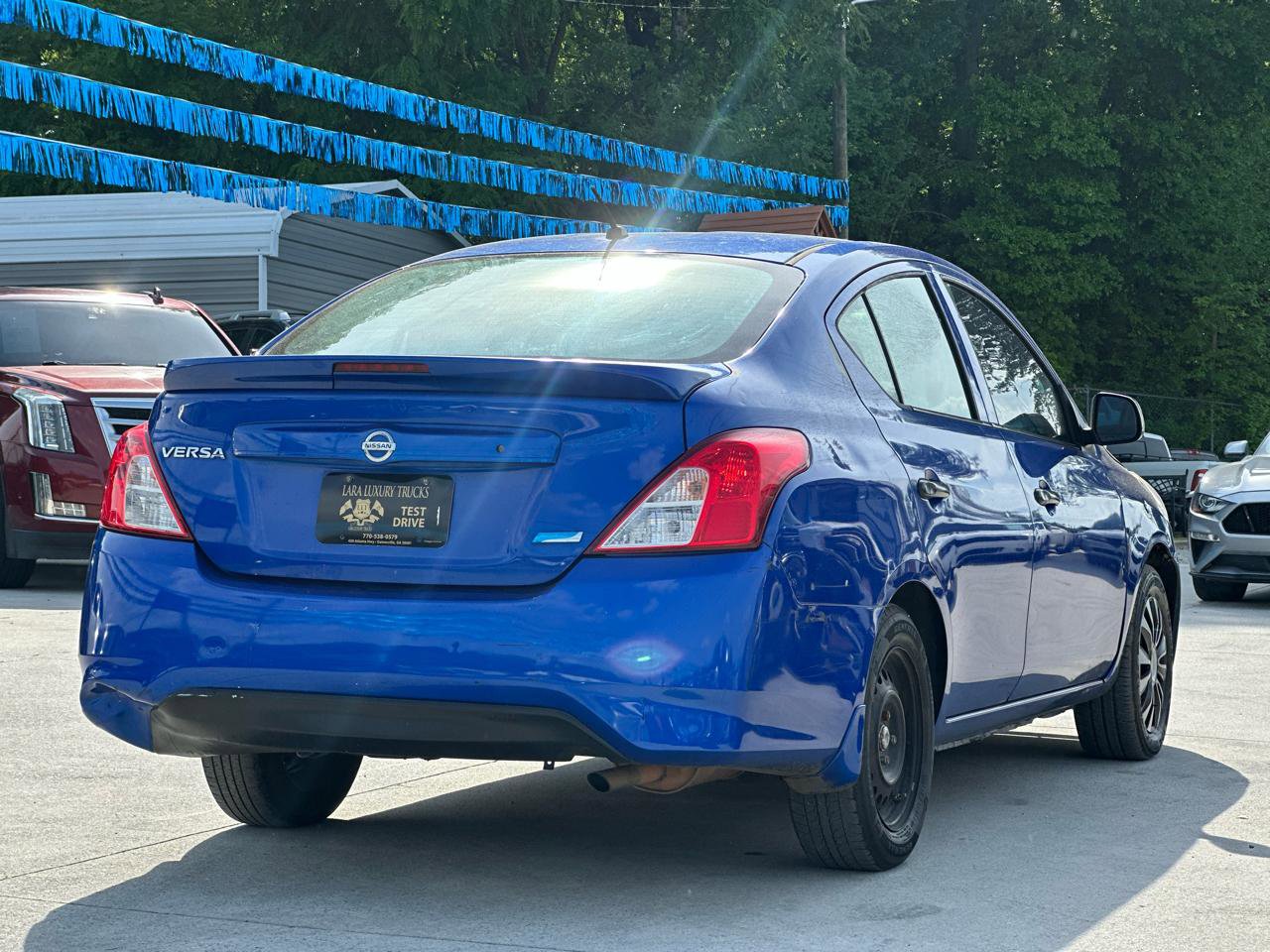 Used 2015 Nissan Versa S Plus FWD image 7