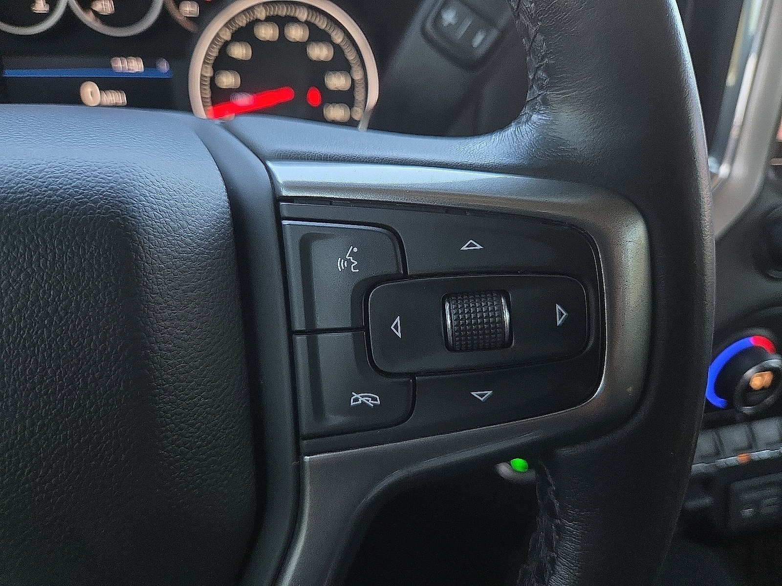 Used 2021 Chevrolet Silverado 1500 LT w/ All Star Edition Plus AWD/4WD image 18