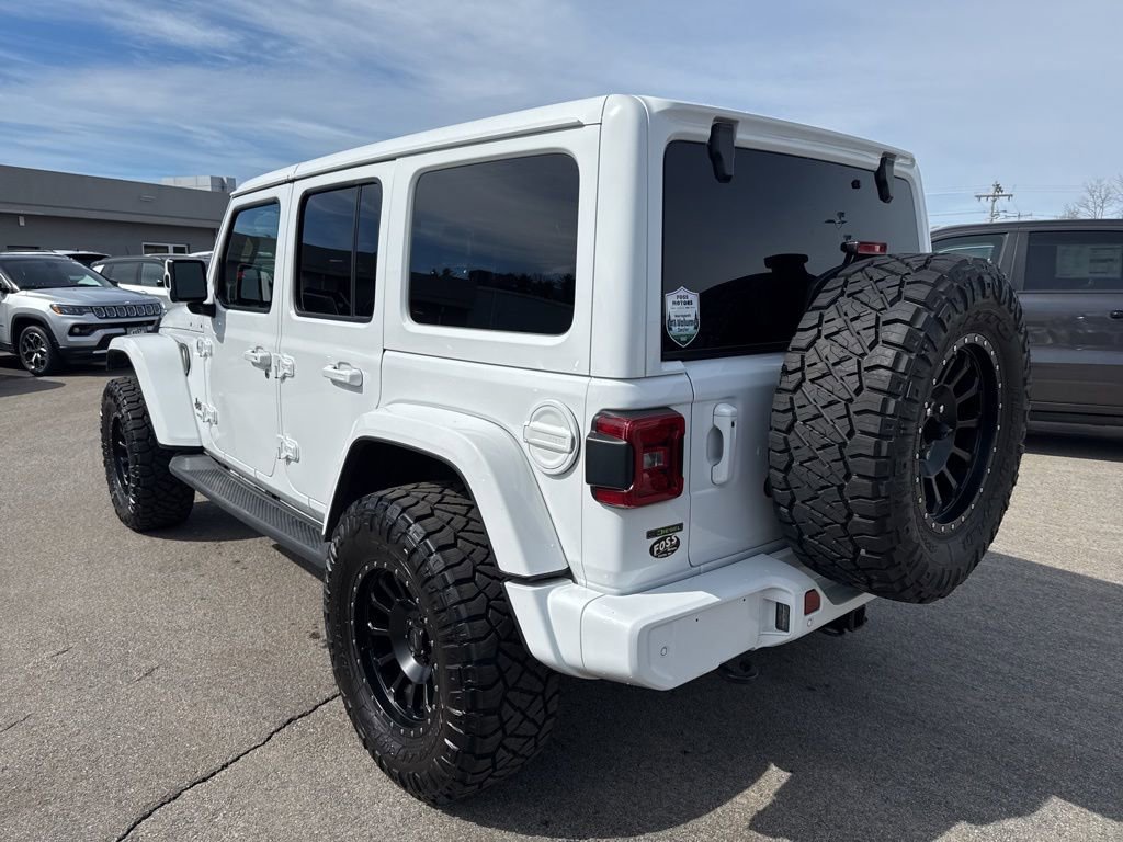 Certified 2020 Jeep Wrangler Unlimited Sahara image 3