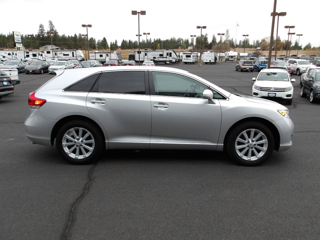 Used 2011 Toyota Venza FWD image 6
