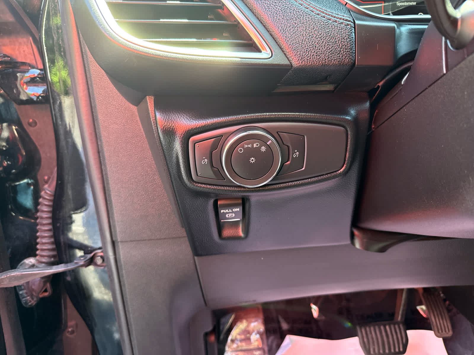 Used 2017 Lincoln MKX Premiere FWD image 17
